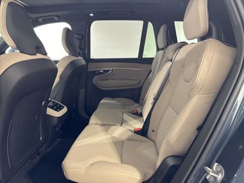 New 2026 Volvo XC90 B6 Plus w/ Protection Package Premier image 22