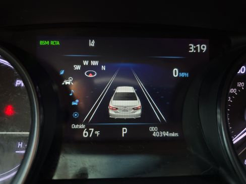 Used 2023 Toyota Camry XSE image 21