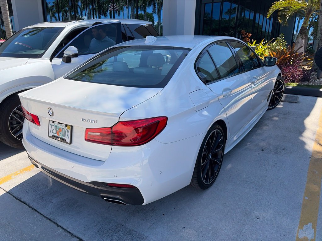 Used 2020 BMW 540i w/ M Sport Package RWD image 4