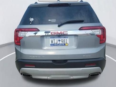 Used 2023 GMC Acadia SLT w/ Technology Package AWD/4WD image 10