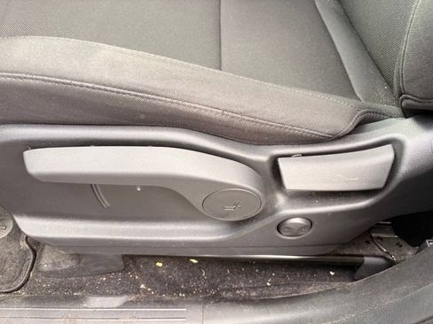 Certified 2023 Hyundai Santa Fe SEL FWD image 11