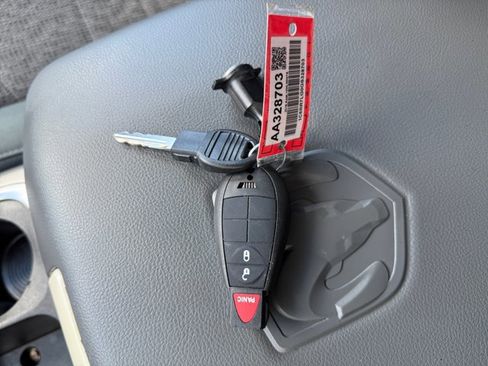Used 2016 RAM 1500 Big Horn AWD/4WD image 17