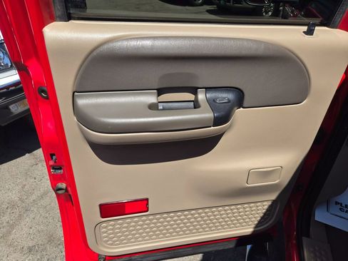 Used 2001 Ford F250 XLT image 13
