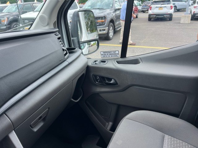 Used 2024 Ford Transit 350 XLT RWD image 25