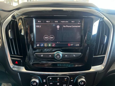 Used 2020 Chevrolet Traverse LS FWD image 60