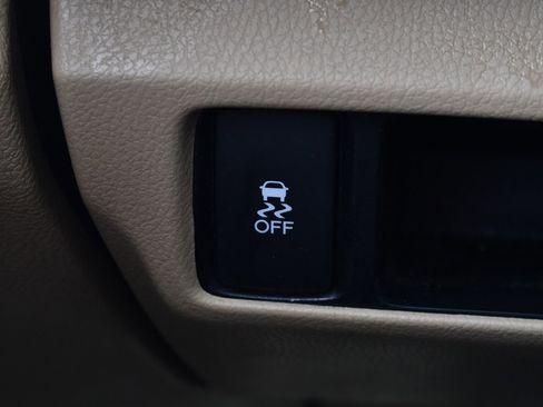 Used 2012 Honda Accord LX image 29