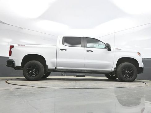 Used 2023 Chevrolet Silverado 1500 LT Trail Boss w/ Protection Package AWD/4WD image 31
