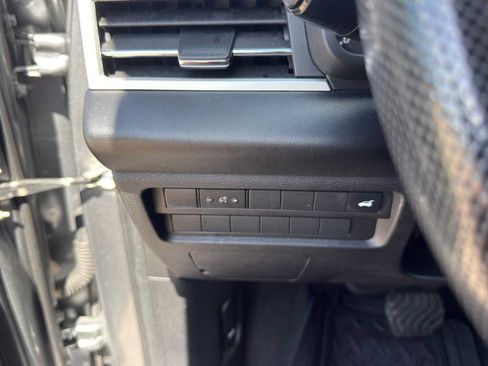 Used 2022 Mitsubishi Outlander SEL FWD image 23
