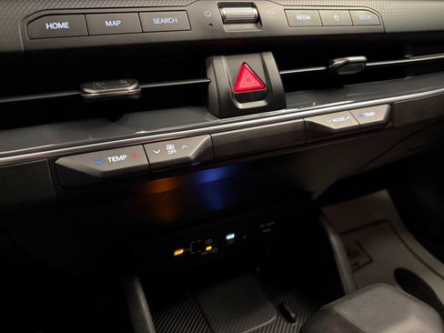 Used 2025 Kia K4 GT-Line w/ GT-Line Premium Package image 15