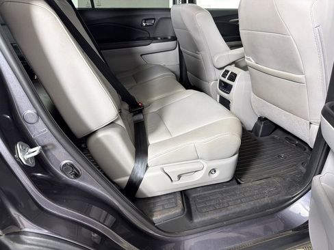 Used 2021 Honda Pilot EX-L image 16