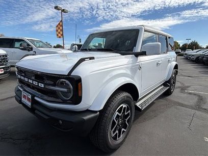 New 2025 Ford Bronco Outer Banks