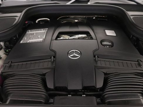 New 2026 Mercedes-Benz GLE 580 4MATIC image 9