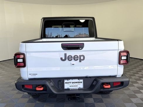 New 2026 Jeep Gladiator Mojave image 4