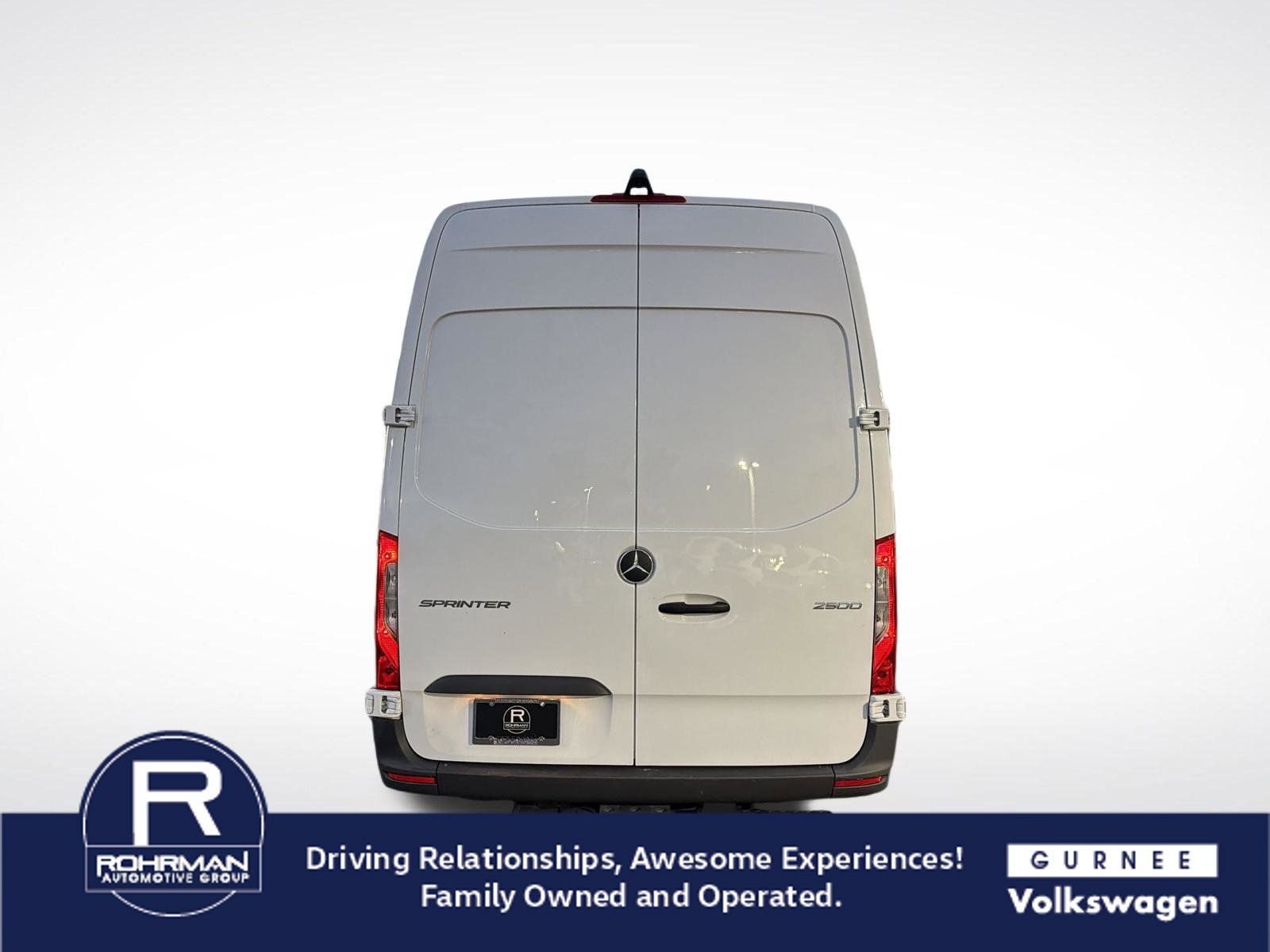 Used 2025 Mercedes-Benz Sprinter 2500 image 8