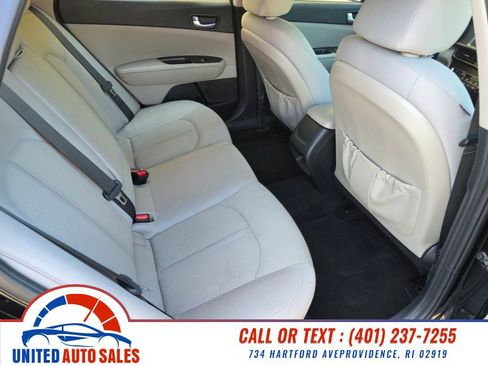 Used 2017 Kia Optima LX FWD image 12