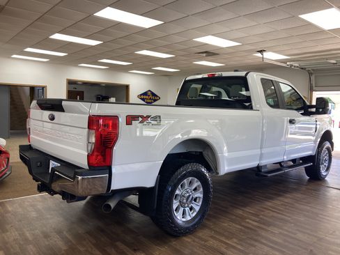 Used 2022 Ford F250 XL w/ STX Appearance Package AWD/4WD image 6