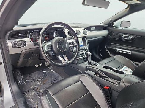 Used 2023 Ford Mustang Premium image 11