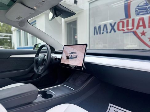 Used 2023 Tesla Model 3 Standard Range image 52