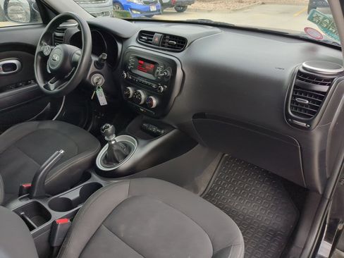Used 2016 Kia Soul image 27