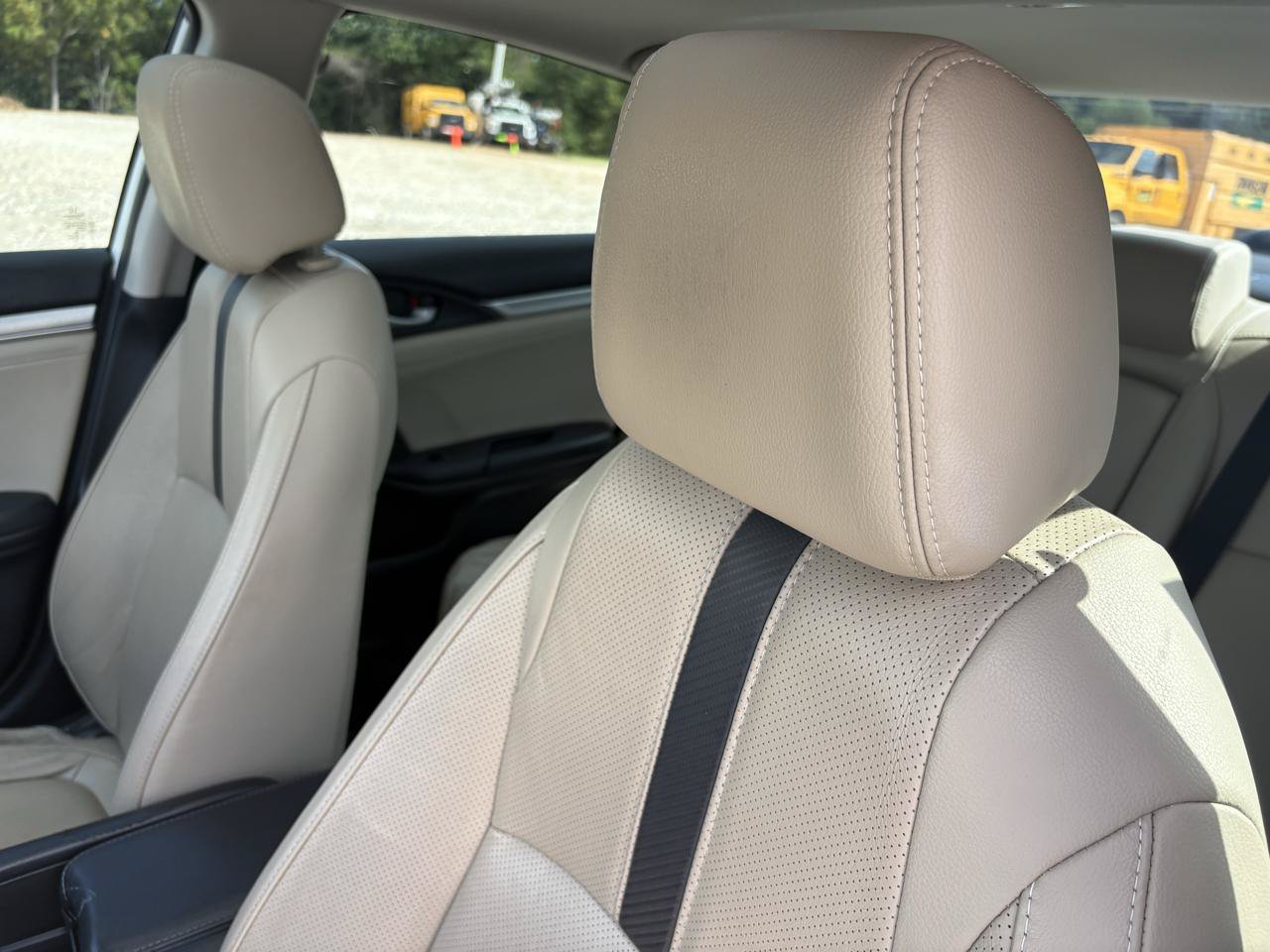 Used 2017 Honda Civic Touring image 15