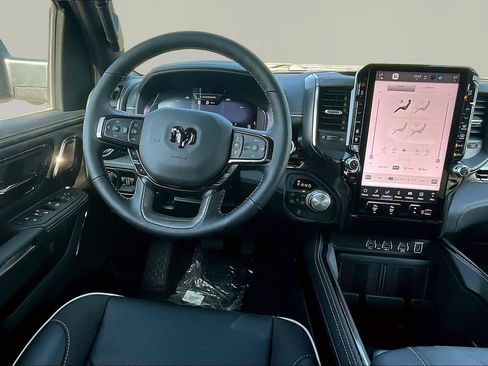 New 2026 RAM 1500 Limited AWD/4WD image 9