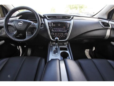 Used 2019 Nissan Murano SL FWD image 12