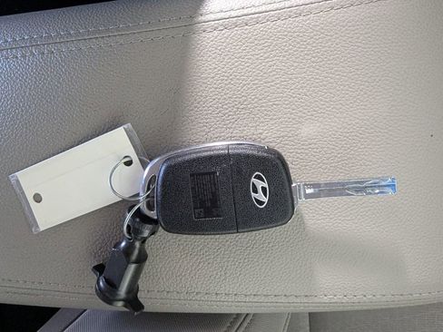 Used 2017 Hyundai Tucson SE FWD image 28
