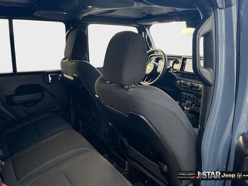 Used 2025 Jeep Wrangler Unlimited Rubicon 4xe w/ Safety Group image 29