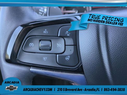 Certified 2023 Buick Enclave Essence FWD image 25