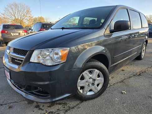 Used 2012 Dodge Grand Caravan SE image 1
