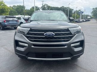 Used 2020 Ford Explorer XLT w/ Equipment Group 202A AWD/4WD video 3