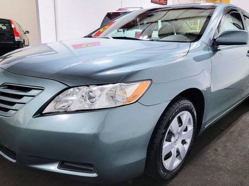 Used 2007 Toyota Camry LE image 9