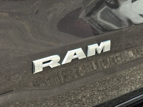 Used 2020 RAM 1500 Laramie w/ Sport Appearance Package AWD/4WD image 30