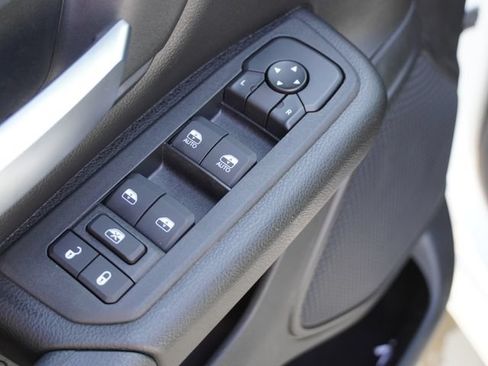 New 2026 RAM 1500 Warlock AWD/4WD image 18