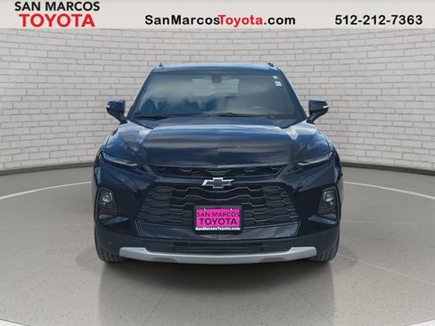 Used 2020 Chevrolet Blazer LT image 2