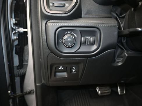 Used 2022 RAM 1500 TRX w/ TRX Level 1 Equipment Group AWD/4WD image 12