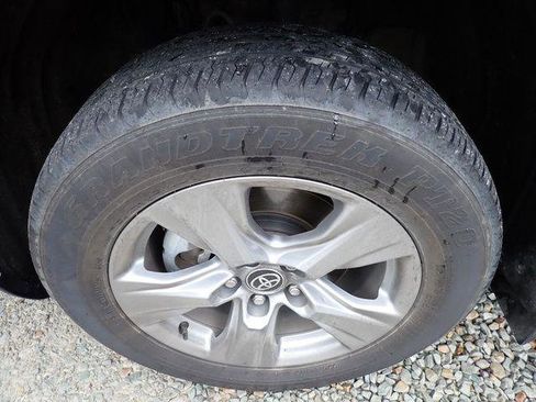 Certified 2023 Toyota RAV4 XLE w/ Convenience Package image 9