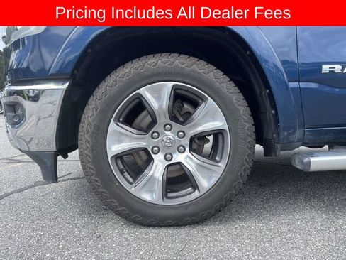 Used 2019 RAM 1500 Laramie AWD/4WD image 9