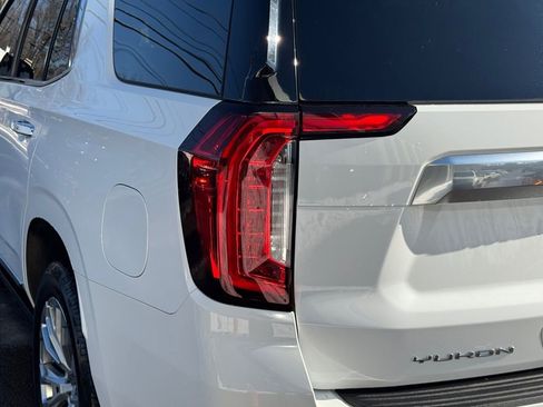 Used 2023 GMC Yukon Denali w/ Max Trailering Package image 12