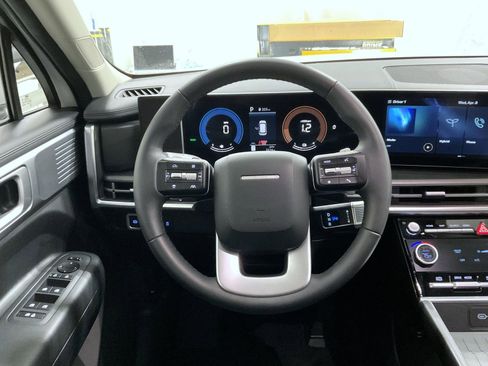 Certified 2026 Hyundai Santa Fe SE image 11