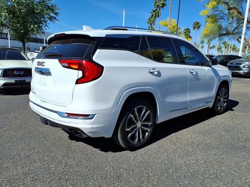 Used 2019 GMC Terrain Denali w/ Comfort Package image 5