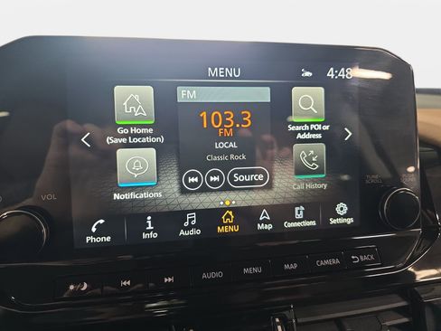 Used 2025 Nissan Pathfinder Platinum FWD image 21