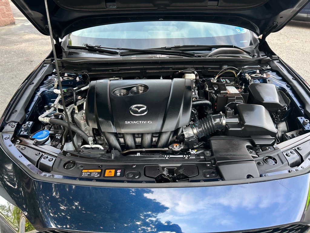 Used 2021 MAZDA MAZDA3 s FWD image 11