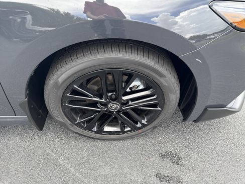 New 2025 Toyota Camry SE image 10