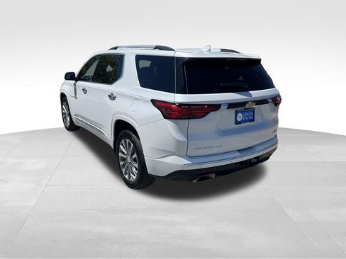 Used 2023 Chevrolet Traverse Premier w/ LPO, Floor Liner Package AWD/4WD image 4