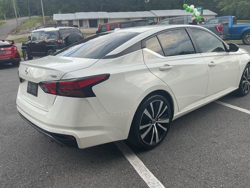 Used 2020 Nissan Altima 2.5 SR FWD image 5