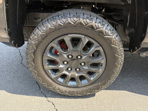 Used 2024 Toyota Tacoma TRD Sport image 17