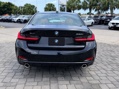 Used 2024 BMW 330i xDrive Sedan w/ Premium Package AWD/4WD image 10
