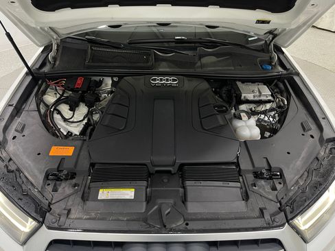 Used 2019 Audi Q7 3.0T Premium Plus w/ Premium Plus Package image 27