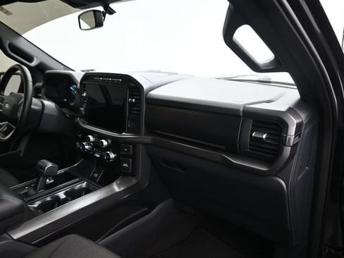 Used 2024 Ford F150 XLT w/ XLT Black Appearance Package AWD/4WD image 8